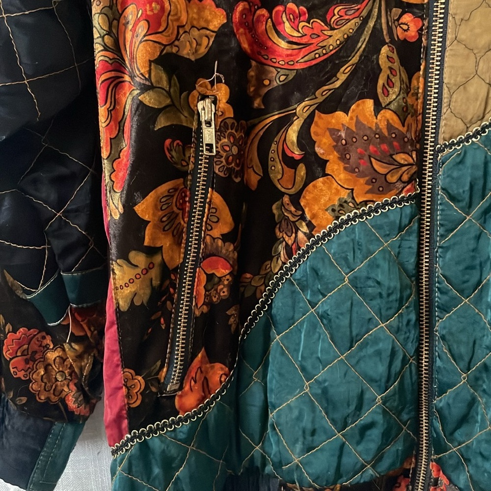 Women’s Jacket. Patchwork And Embroidered. - image 5